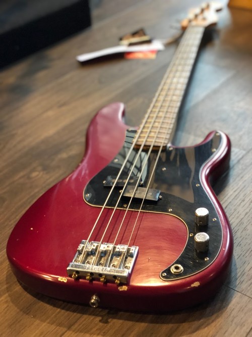 Fender Signature Nate Mendel Road Worn Precision Bass in Candy